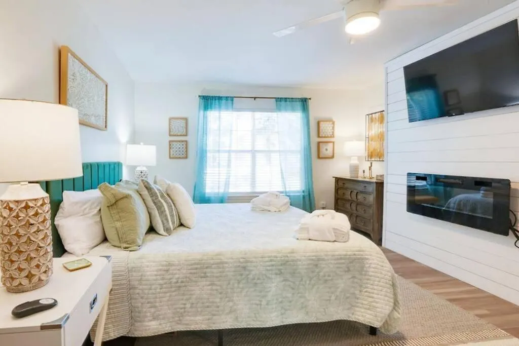 Contemporary Stylish Home Btw Dwtn Savannah&Tybee! 0*, Savannah United States
